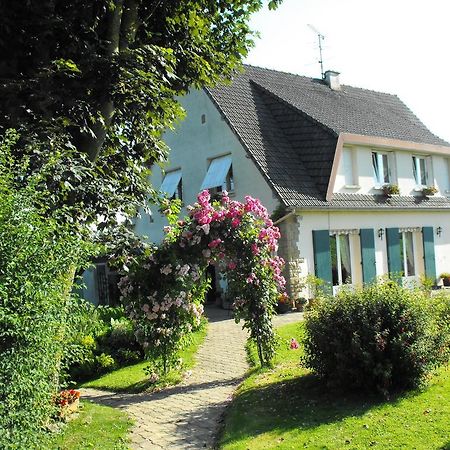 Maison D'Hotes Les Vallees Saint-Quentin-sur-le-Homme Exterior photo